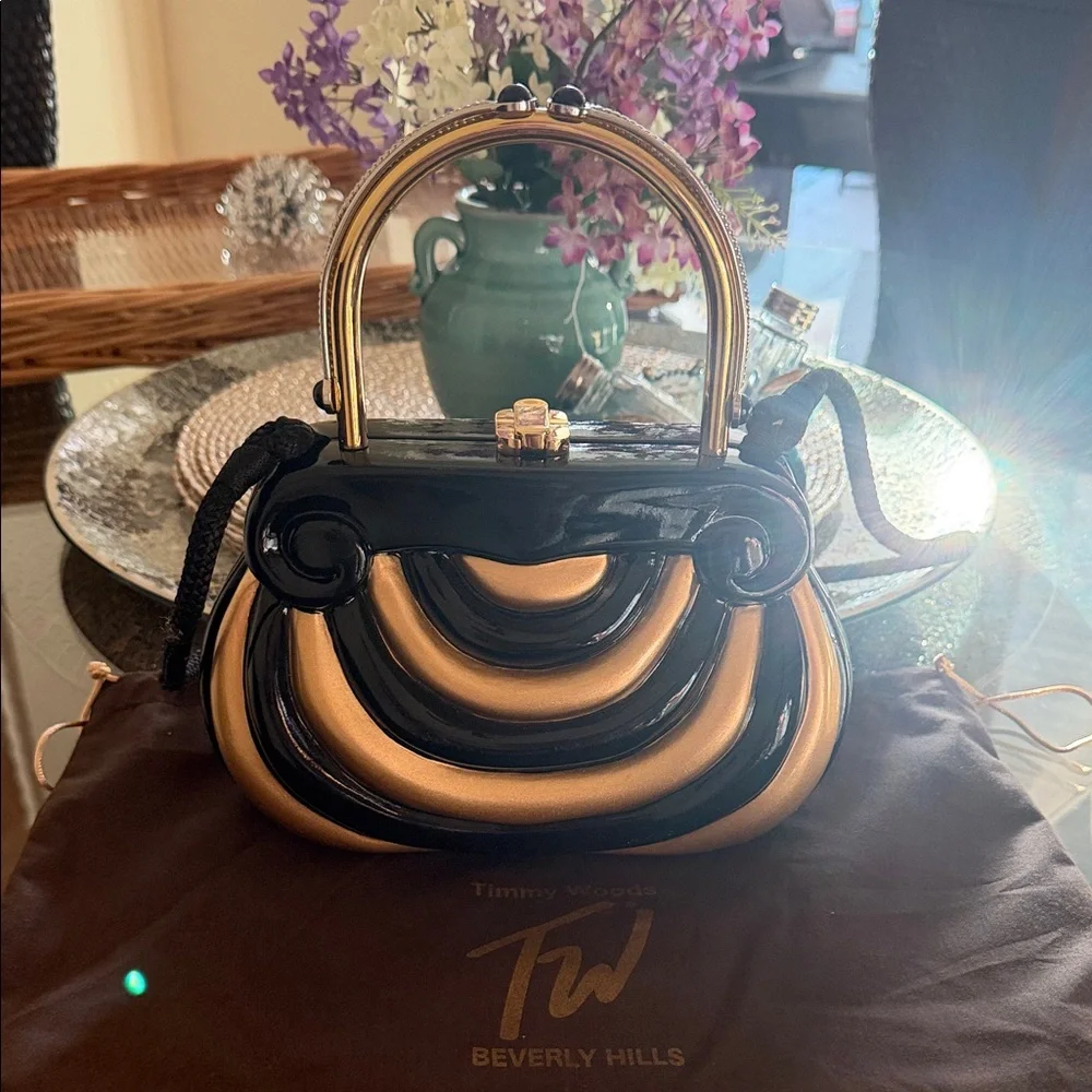 Timmy Woods Black and Gold Small Bag - Picture 2 of 9